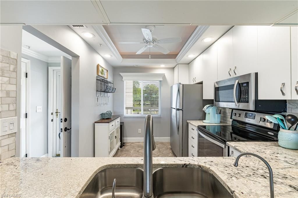 14891 Hole In One Cir , Unit 205, Fort Myers, FL 33919 Photo