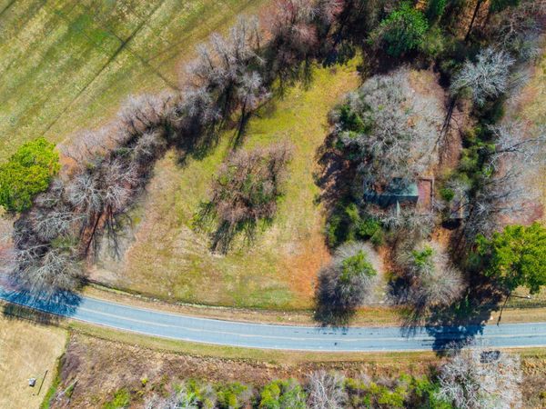 5192 Englishtown Road , Wallace, NC 28466