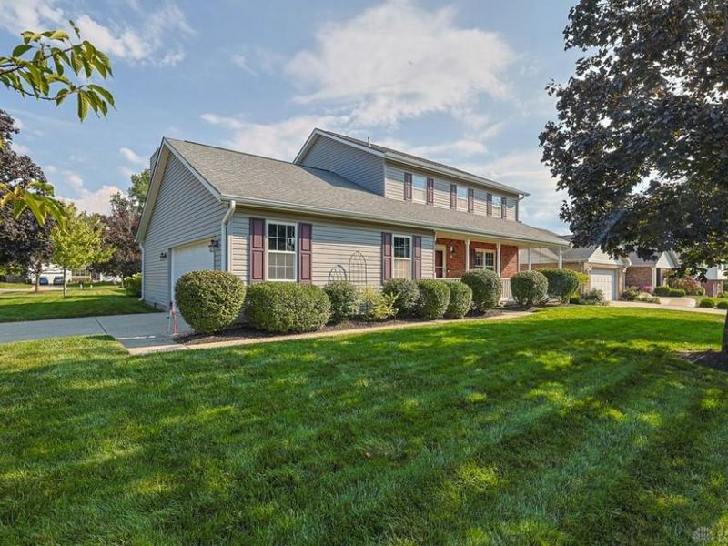 355 Mecca Drive, Vandalia, OH 45377 Photo 2