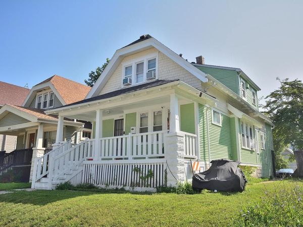 2616 N 37th STREET, Milwaukee, WI 53210