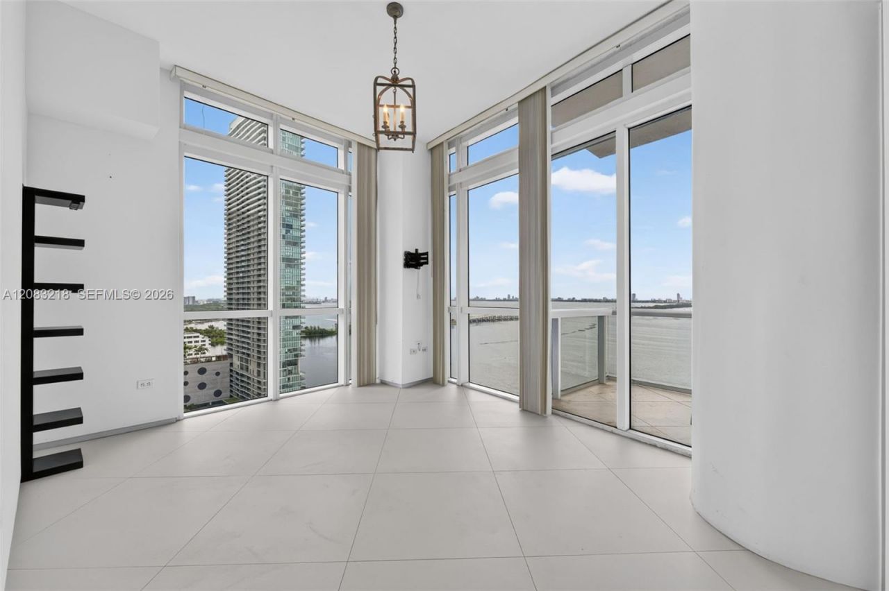 480 NE 30th St , Unit 2201, Miami, FL 33137 Photo