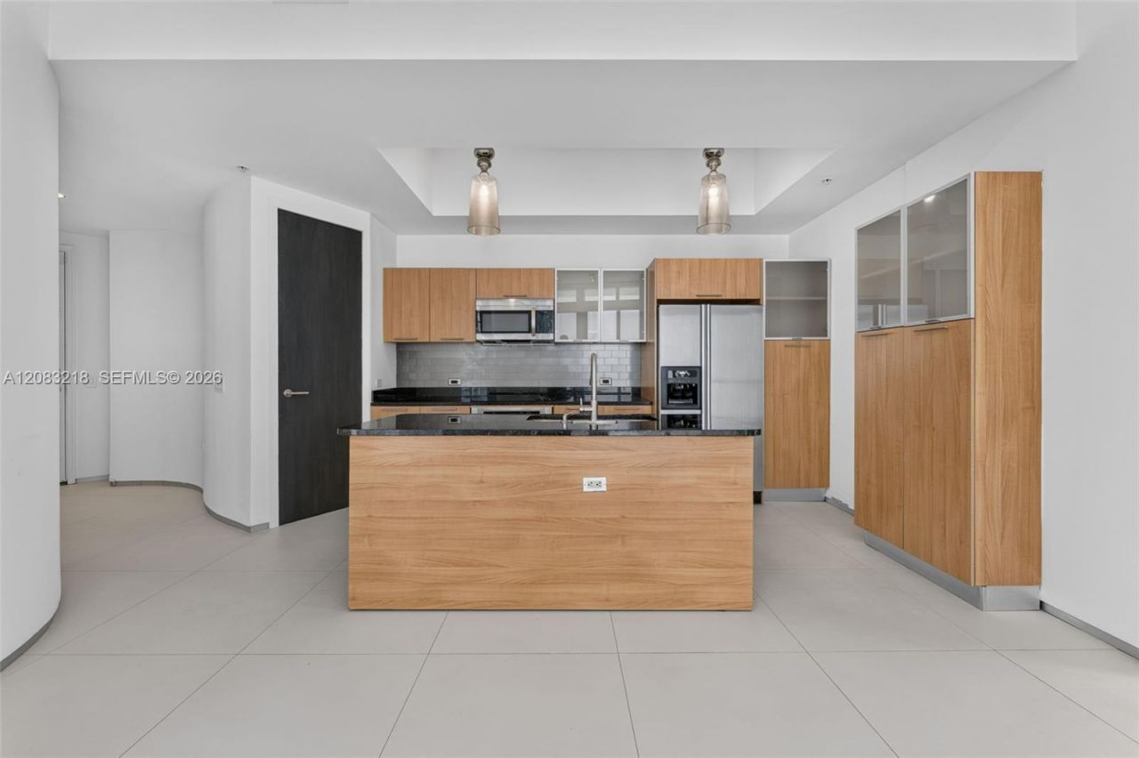 480 NE 30th St , Unit 2201, Miami, FL 33137 Photo