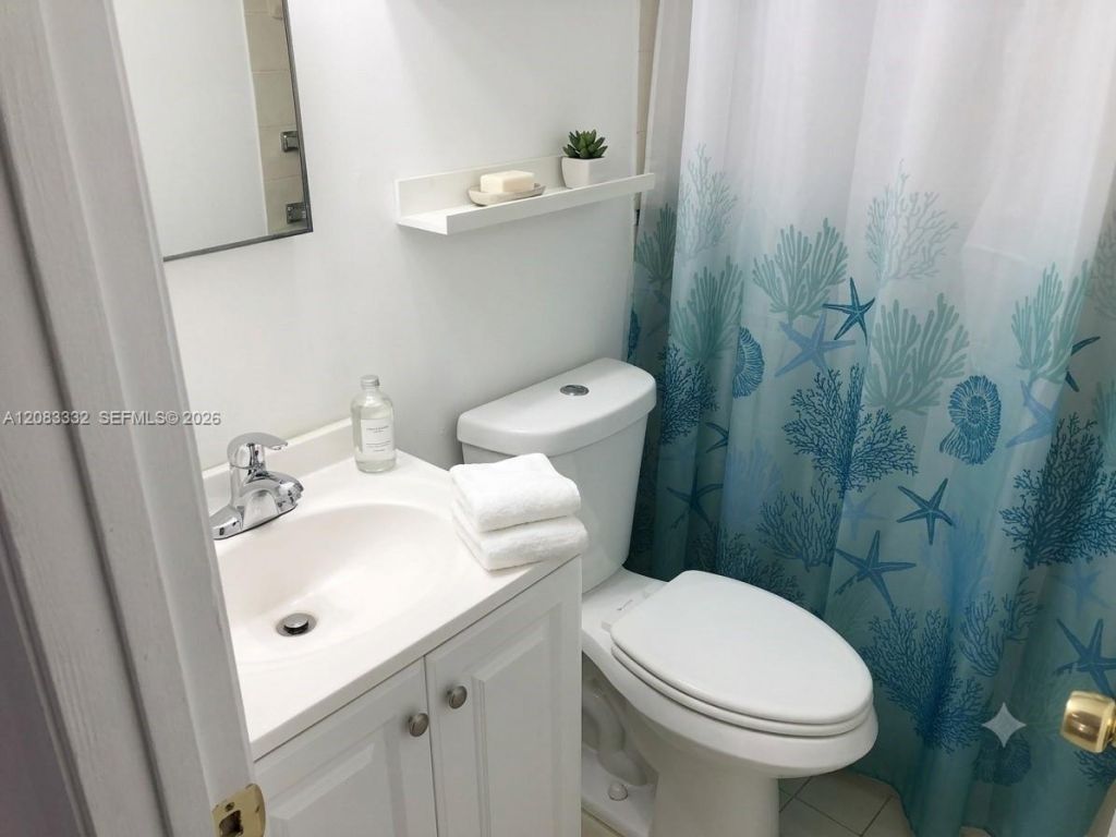 2775 W 62nd St , Unit 106, Hialeah, FL 33016 Photo