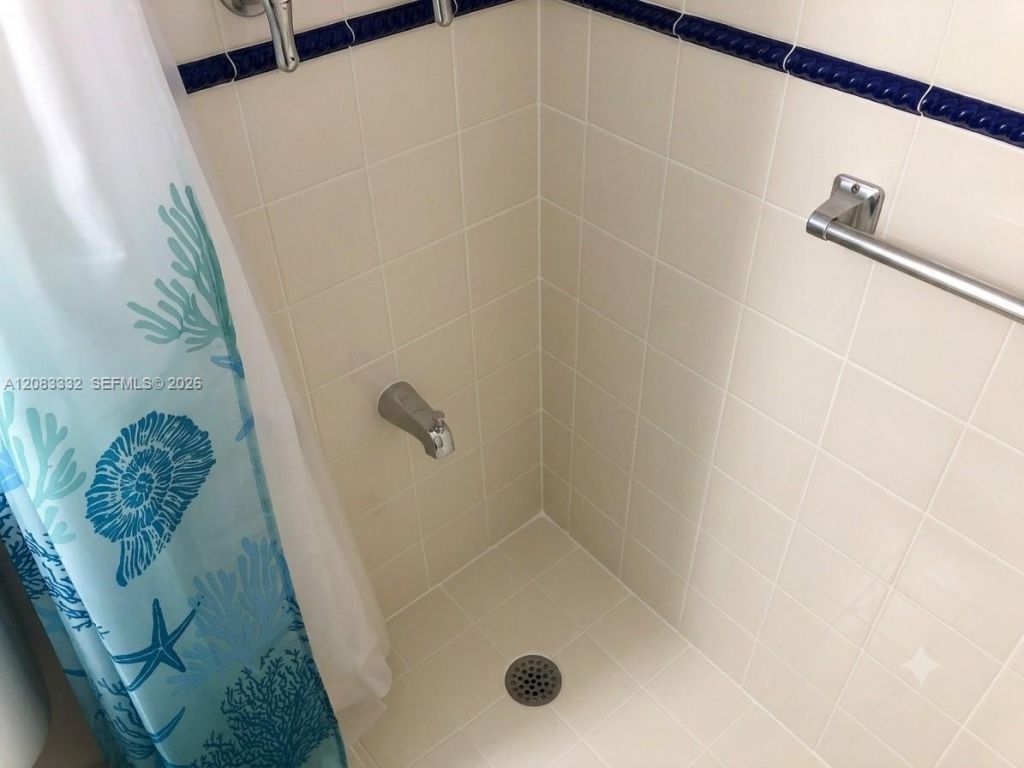 2775 W 62nd St , Unit 106, Hialeah, FL 33016 Photo