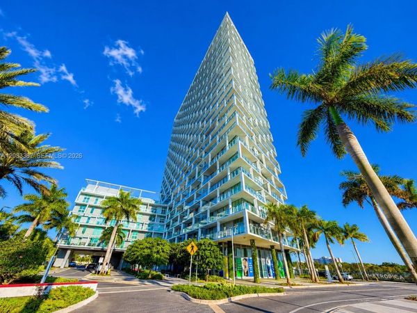 2000 metropica way , Unit 2208, Sunrise, FL 33323