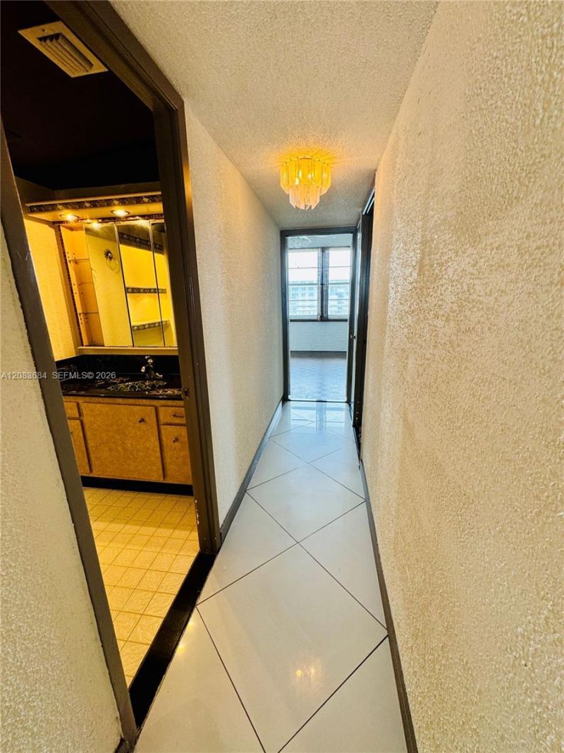 18071 Biscayne Blvd , Unit PH03 & PH0, Aventura, FL 33160 Photo
