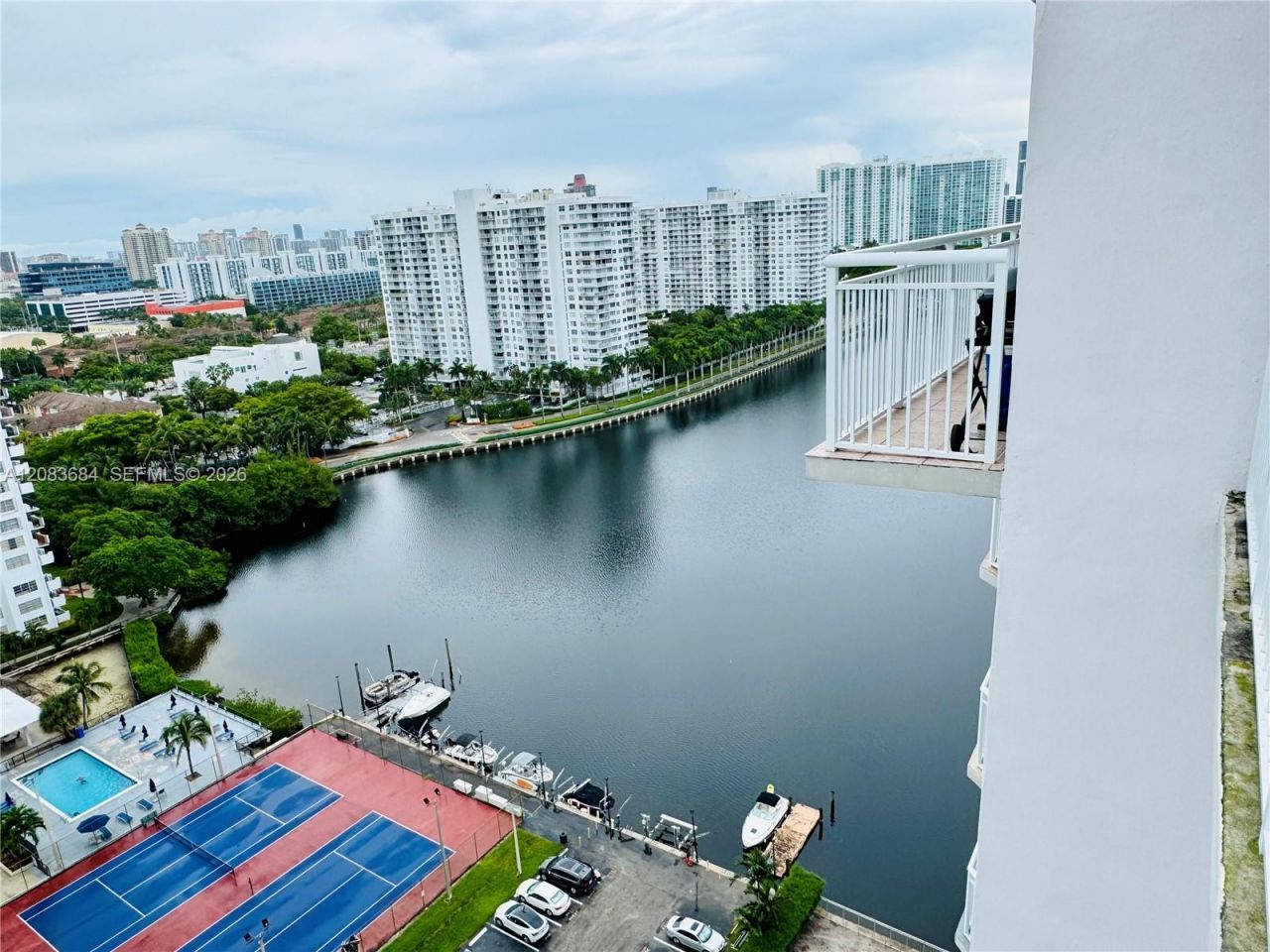 18071 Biscayne Blvd , Unit PH03 & PH0, Aventura, FL 33160 Photo