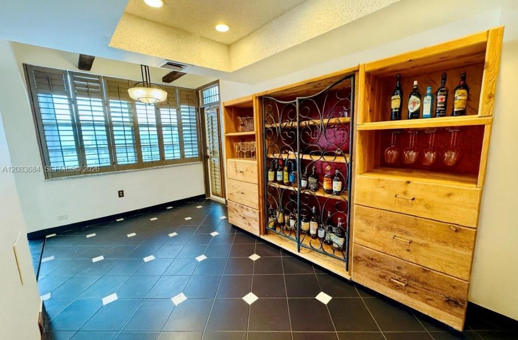 18071 Biscayne Blvd , Unit PH03 & PH0, Aventura, FL 33160 Photo
