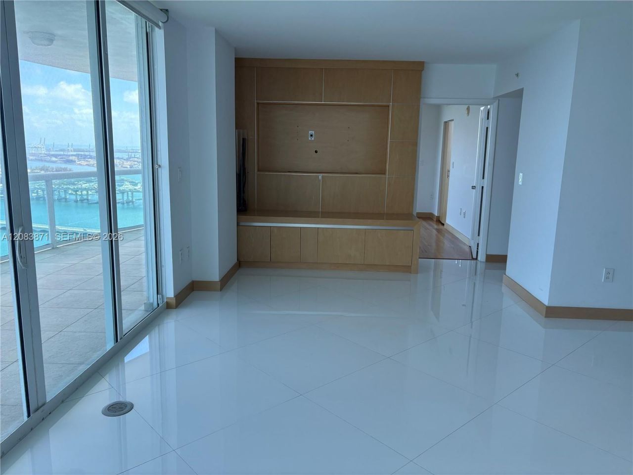 1800 N Bayshore Dr , Unit 3601, Miami, FL 33132 Photo