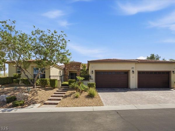 9727 Shimmering Falls Court , Las Vegas, NV 89149
