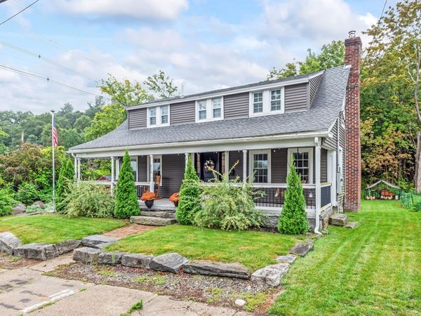 101 S Main St, Uxbridge, MA 01569