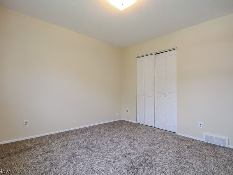 4296 & 4300 Lorwood Drive, Stow, OH 44224 Photo 13