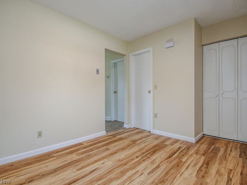 4296 & 4300 Lorwood Drive, Stow, OH 44224 Photo 9