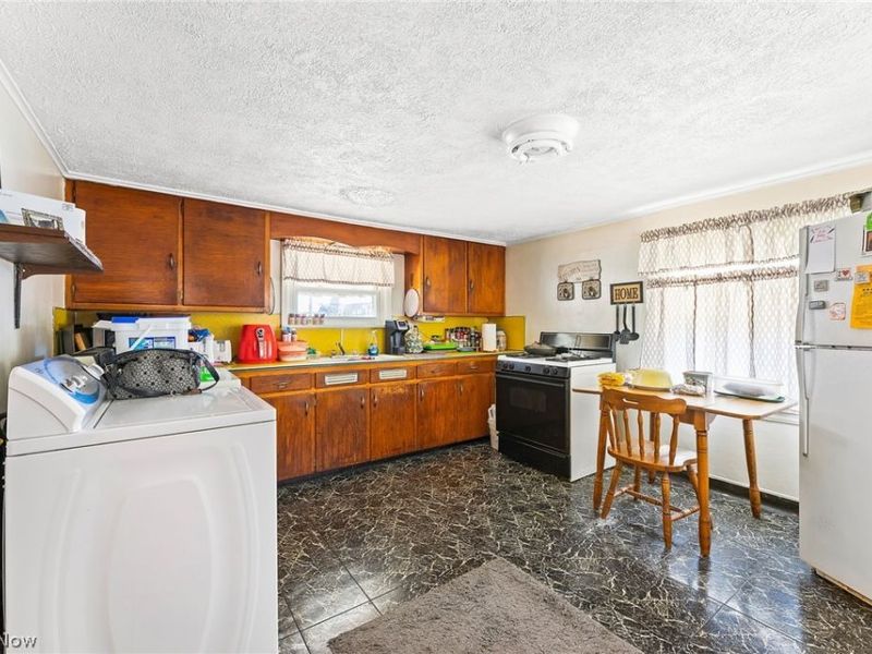 1314 Pennsylvania Avenue, East Liverpool, OH 43920 Photo 12