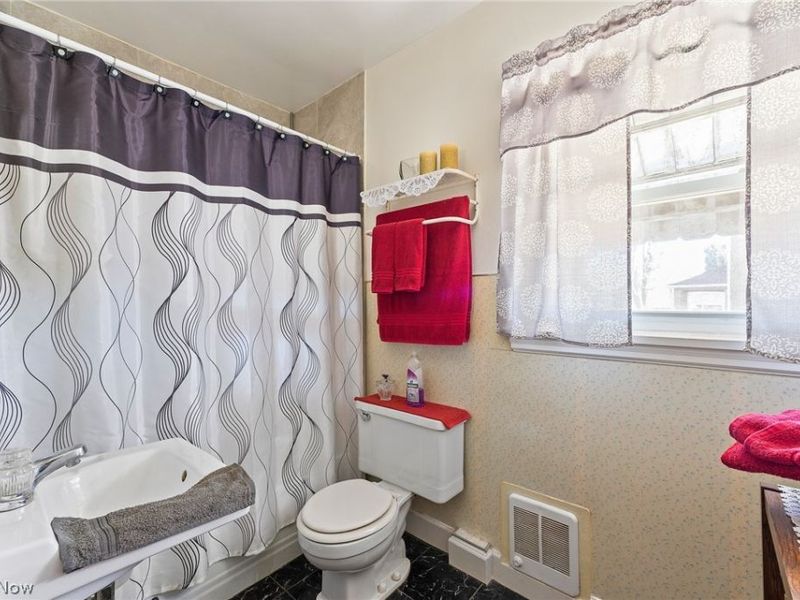 1314 Pennsylvania Avenue, East Liverpool, OH 43920 Photo 13