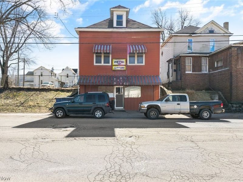 1314 Pennsylvania Avenue, East Liverpool, OH 43920 Photo 2