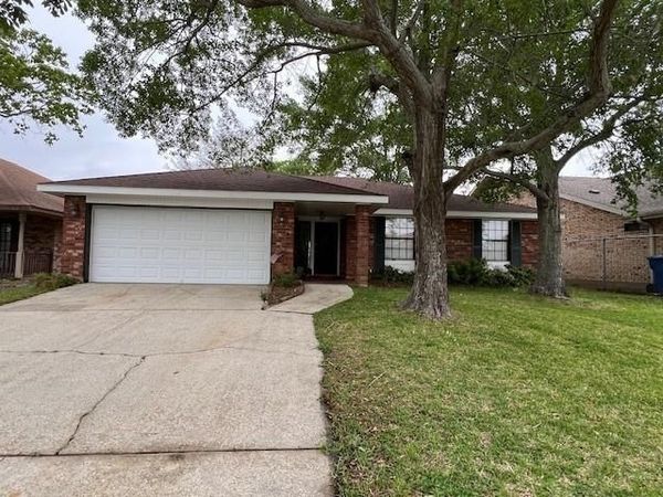 228 CONSTELLATION Drive , Slidell, LA 70458