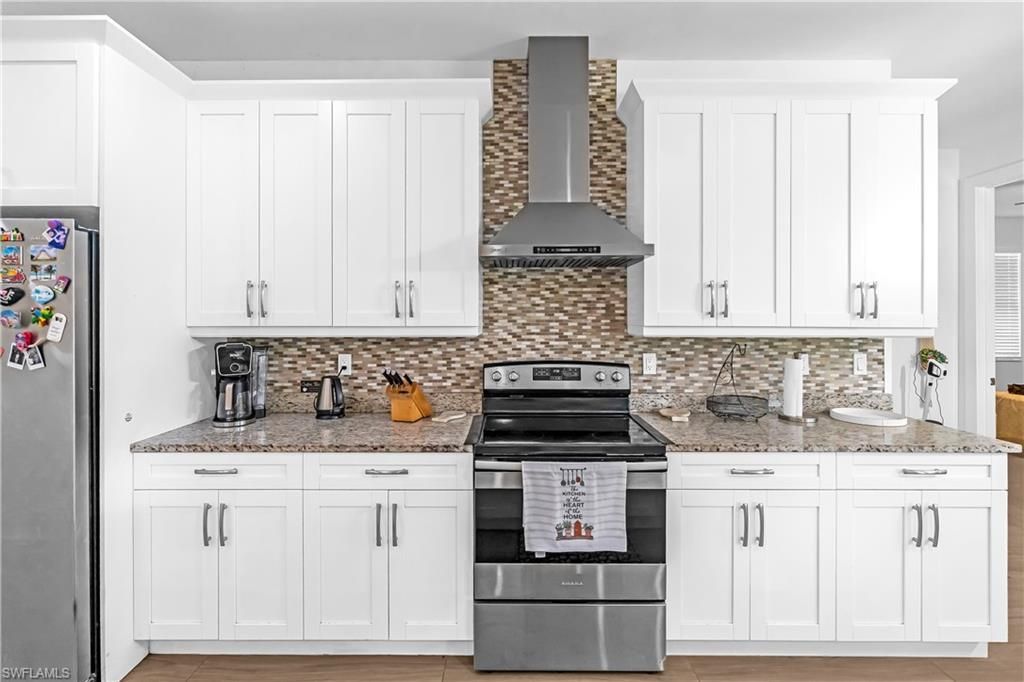 3682 12th Ave Ne, Naples, FL 34120 Photo