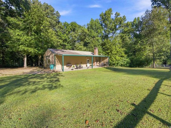 13645 Hwy 10, St Francisville, LA 70775