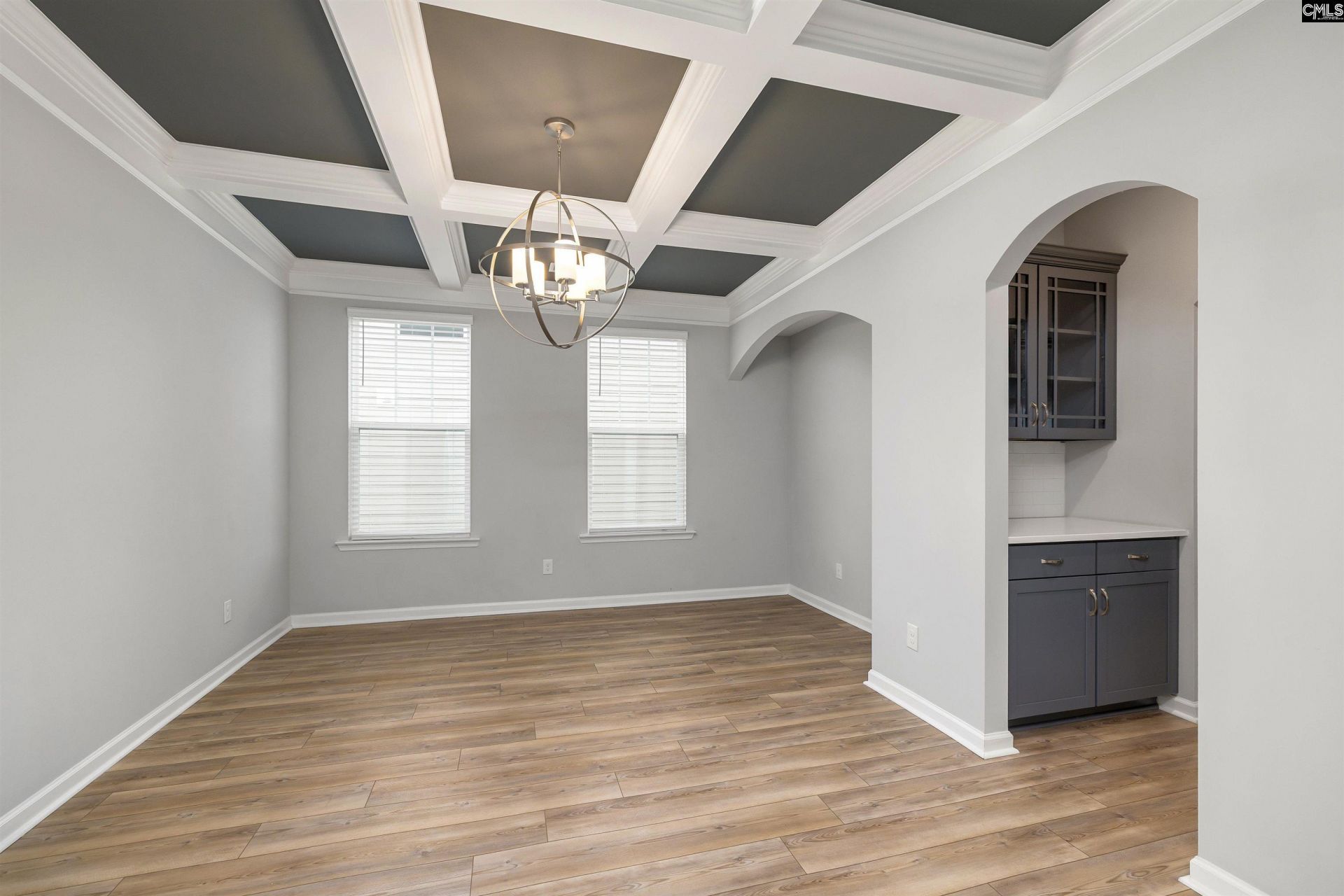 2009 Springdale Lane Photo 8