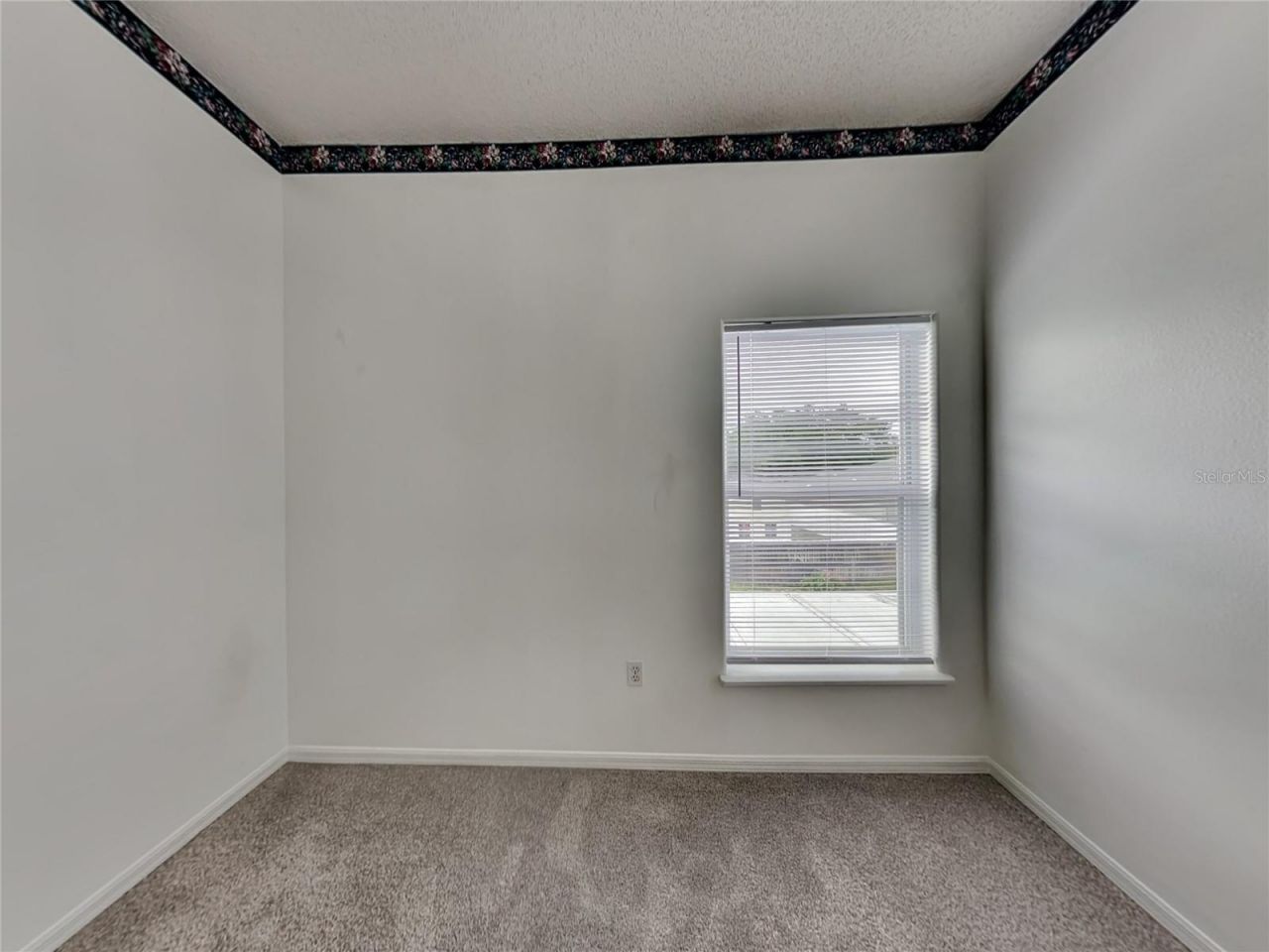 3233 Kings Ridge Terrace, Deltona, FL 32725 Photo