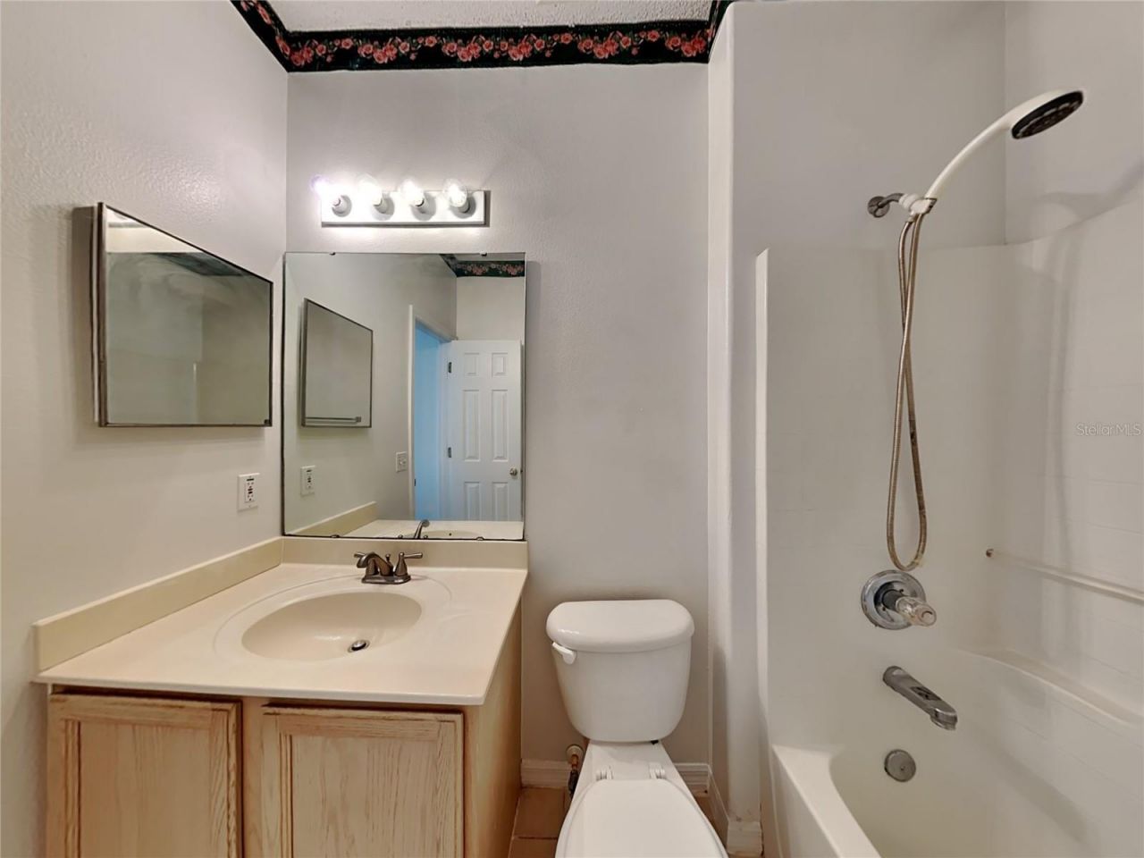 3233 Kings Ridge Terrace, Deltona, FL 32725 Photo