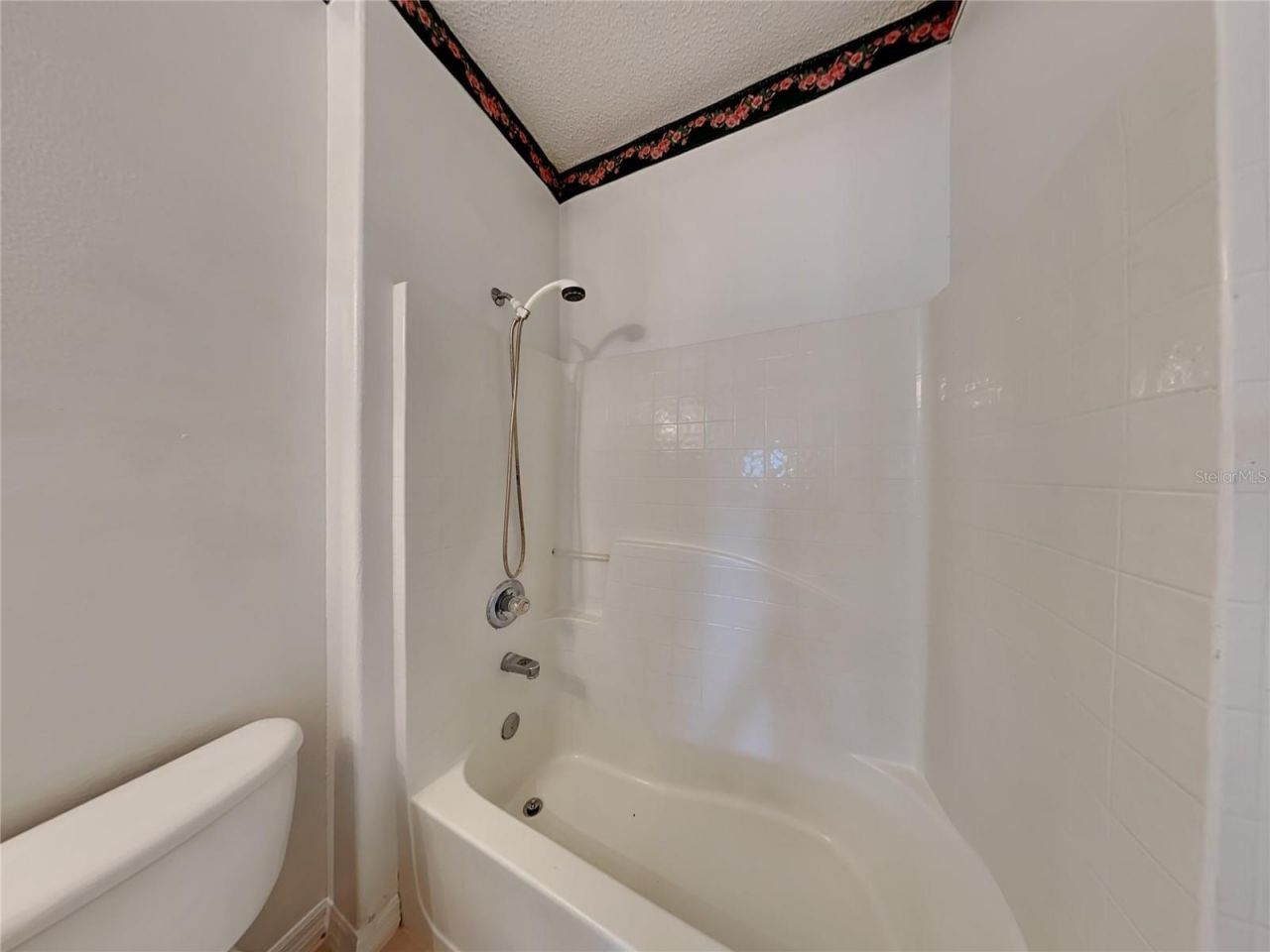 3233 Kings Ridge Terrace, Deltona, FL 32725 Photo