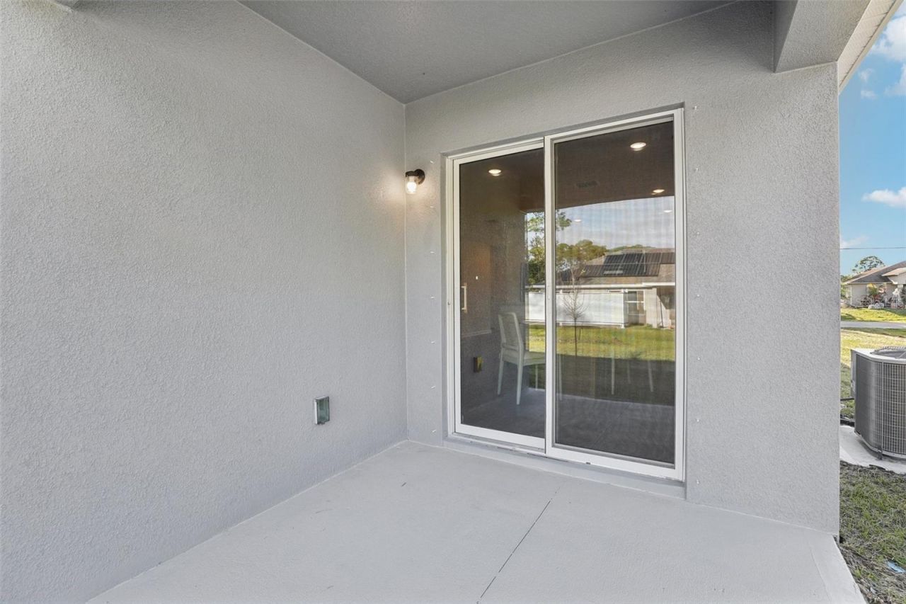 7925 Zambrana Street , Sebring, FL 33872 Photo