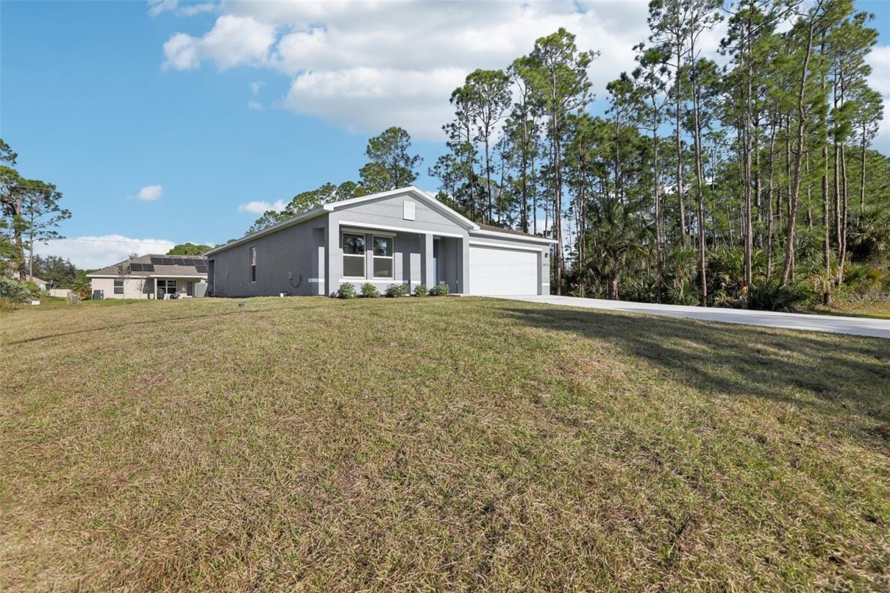 7925 Zambrana Street , Sebring, FL 33872 Photo