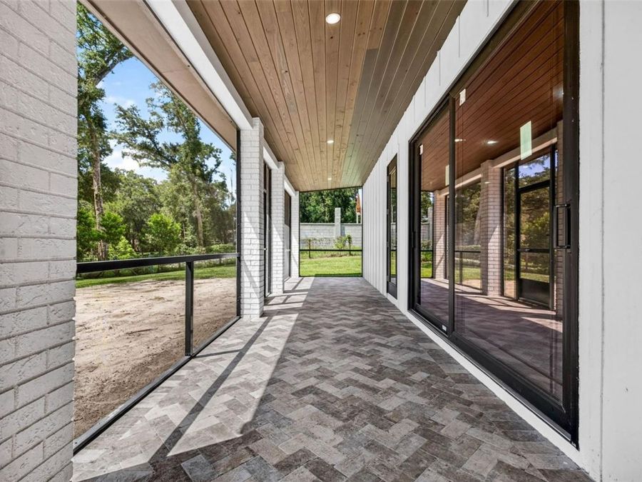 Property Image 80