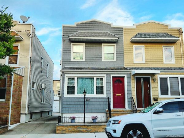 7431 64th Street , Glendale, NY 11385