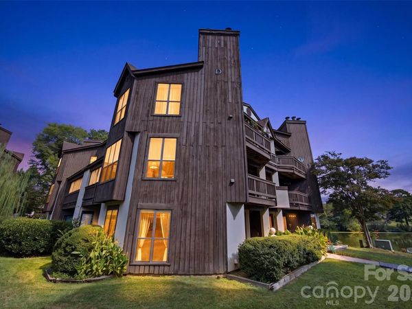 8157 Cedar Glen Drive , Charlotte, NC 28212