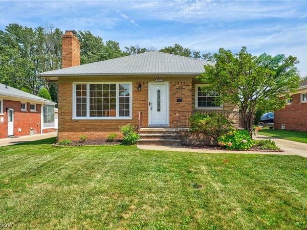 2919 Dale Avenue, Rocky River, OH 44116