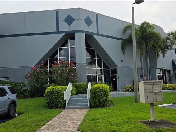 13830 Jetport Commerce PKWY, Unit 3, FORT MYERS, FL 33913