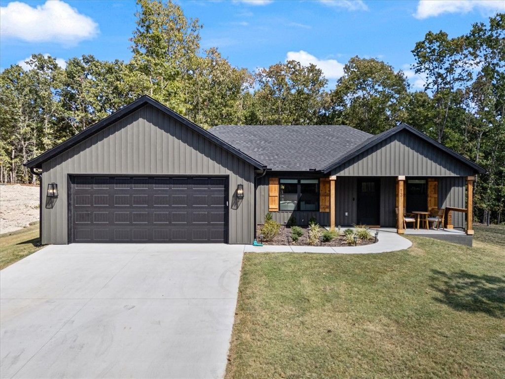 13 Berwick Lane  Bella Vista, AR 72714