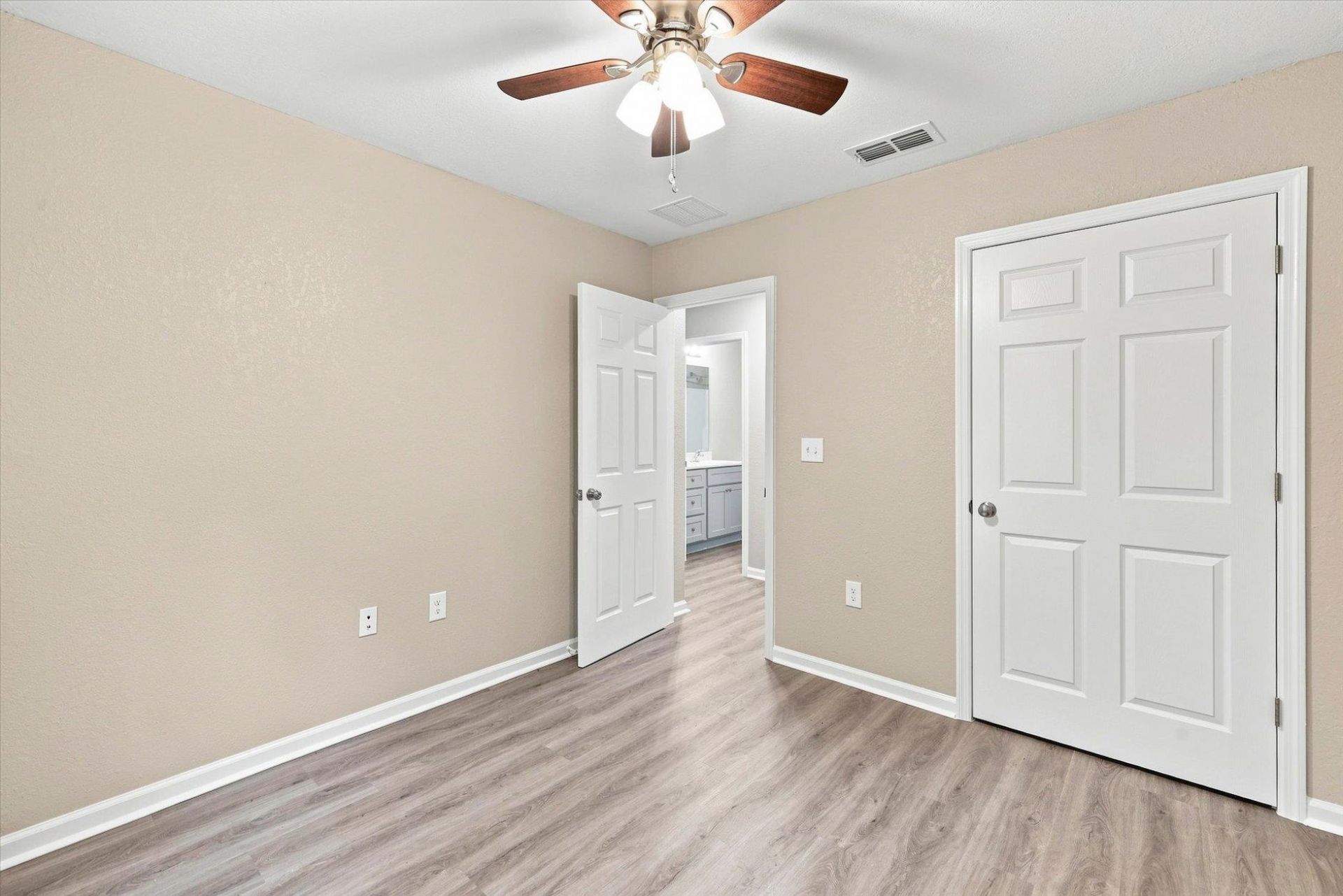 355 Monroe Creek Drive , Midway, FL 32343 Photo