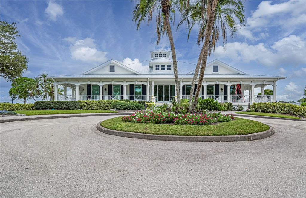934 Carolina Circle Sw, Vero Beach, FL 32962 Photo