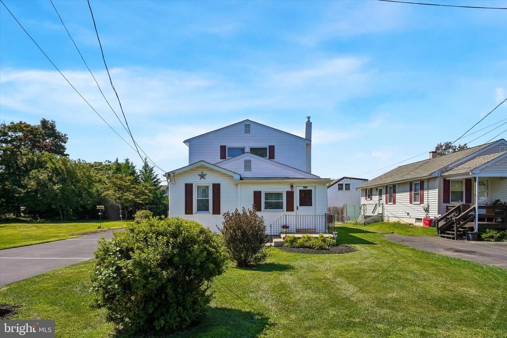 312 ELM STREET , WARMINSTER, PA 18974