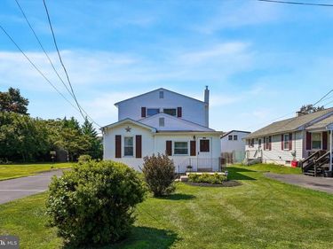 312 ELM STREET , WARMINSTER, PA 18974