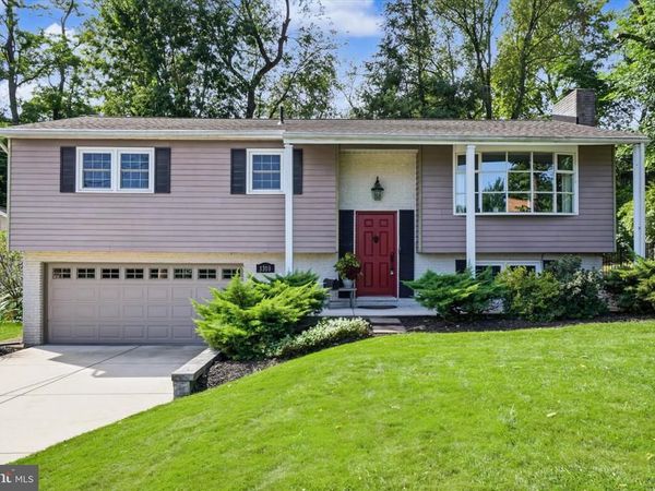 1310 FORREST DRIVE, NEW CUMBERLAND, PA 17070