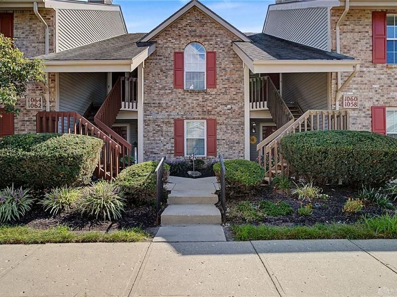 1060 Captains Bridge, Washington Township, OH 45458 Photo 6