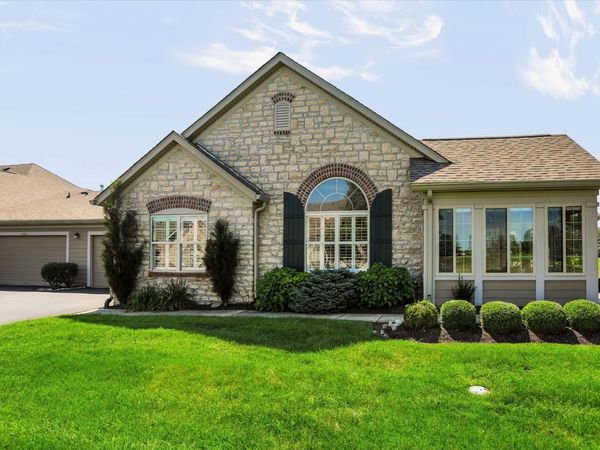 2104 Heather Glen Way, Franklin, IN 46131