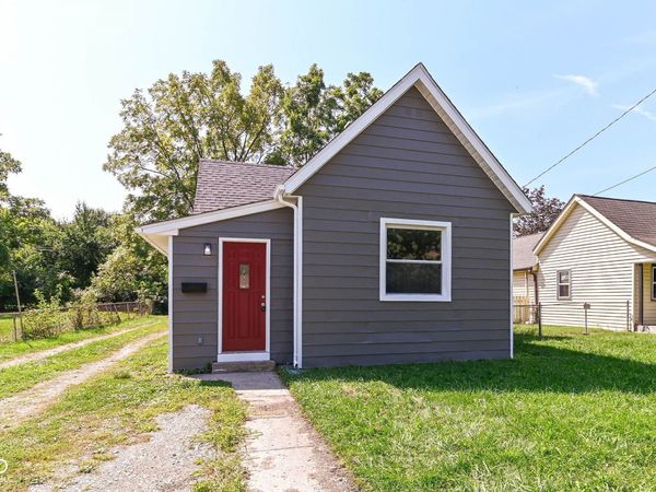 119 E School Street , Anderson, IN 46012