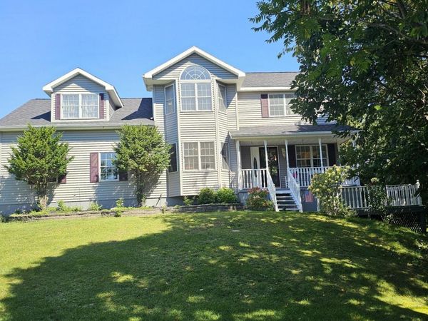34 Rock Candy Lane, Troy, NY 12182