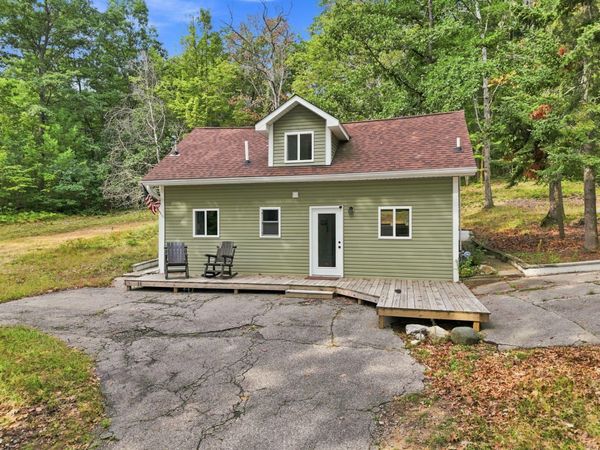 1249 W Higgins Lake Drive, Roscommon, MI 48653