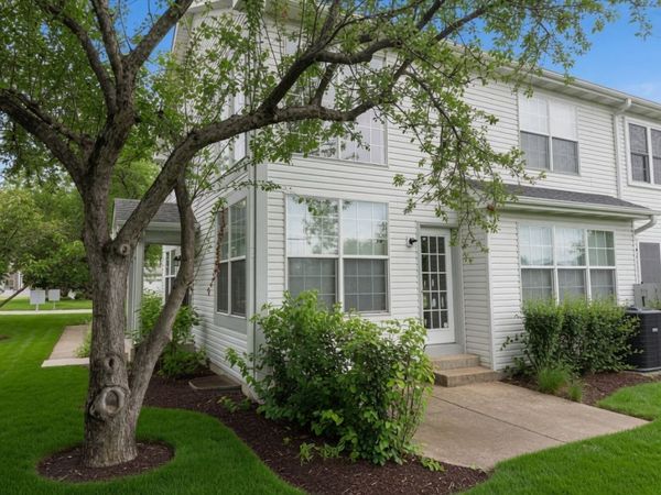1334 FILLY Lane , Unit 1334, Bartlett, IL 60103