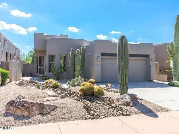 9621 E Chuckwagon Lane, Scottsdale, AZ 85262