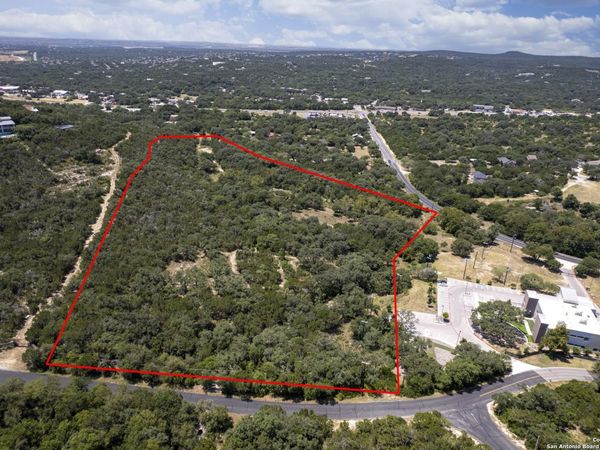 13931 Old Scenic Loop Rd, Helotes, TX 78023