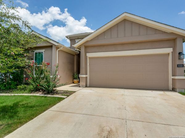 8359 Sunrise Gln, Schertz, TX 78154