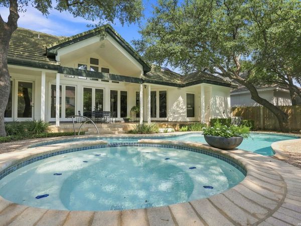 5 INWOOD TERRACE DR, San Antonio, TX 78248